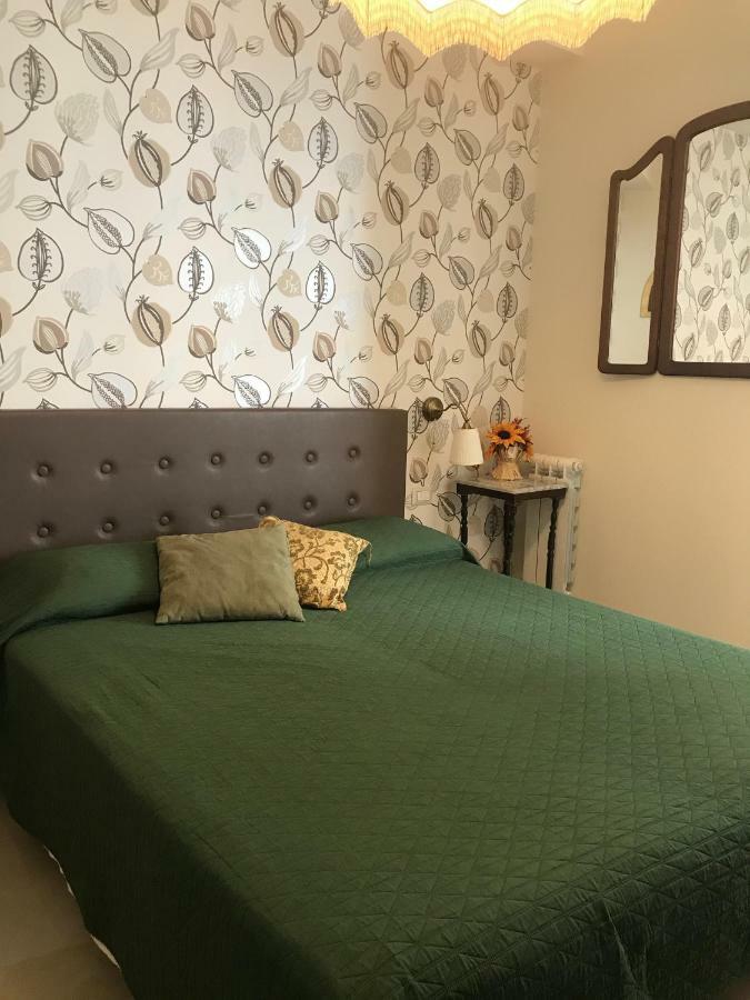Aquila House Bed & Breakfast CTA Eksteriør bilde